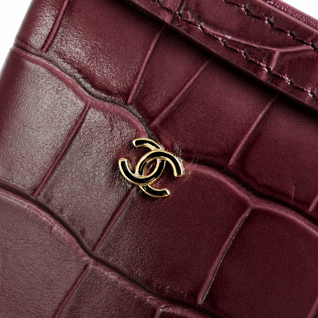 Chanel Classic Luxury Handbag – Timeless Elegance