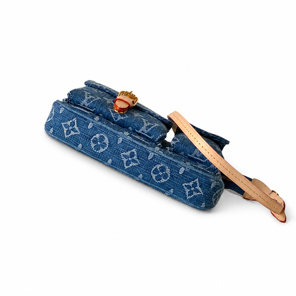 Louis Vuitton Classic Ultra-Flat Crossbody Bag 23.5×14×3cm