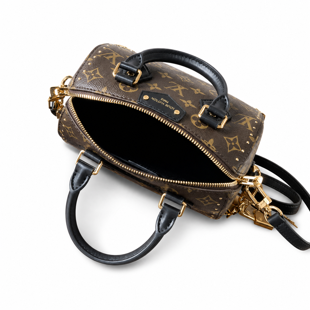 Louis Vuitton Classic Slim Vertical Crossbody Bag 16×11×20.5cm