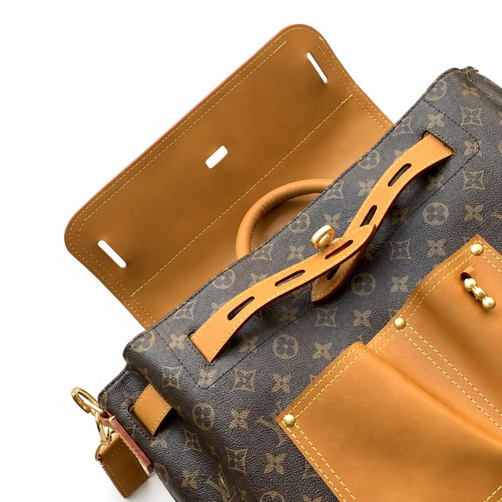 Louis Vuitton Classic Perfect Square Statement Crossbody Bag 33×32×14cm