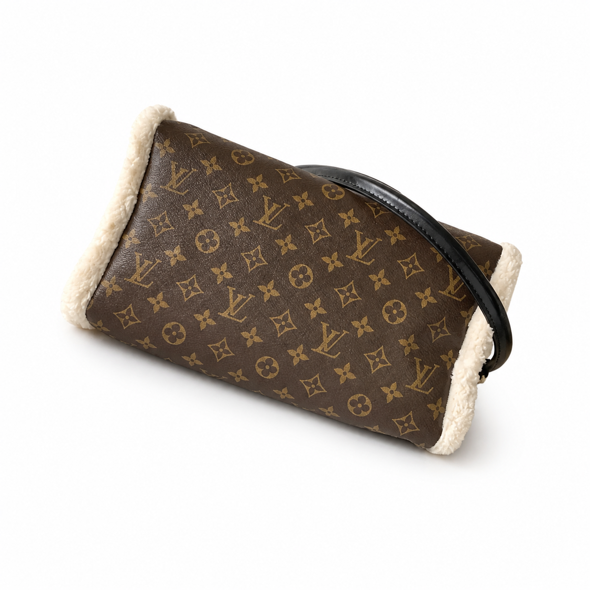 Louis Vuitton Classic Maxi Tall Shoulder Bag 21×17×30cm