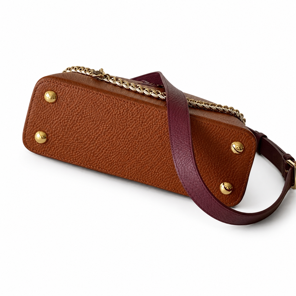 Louis Vuitton Premium Vertical Mini Crossbody Bag 14×21×8cm