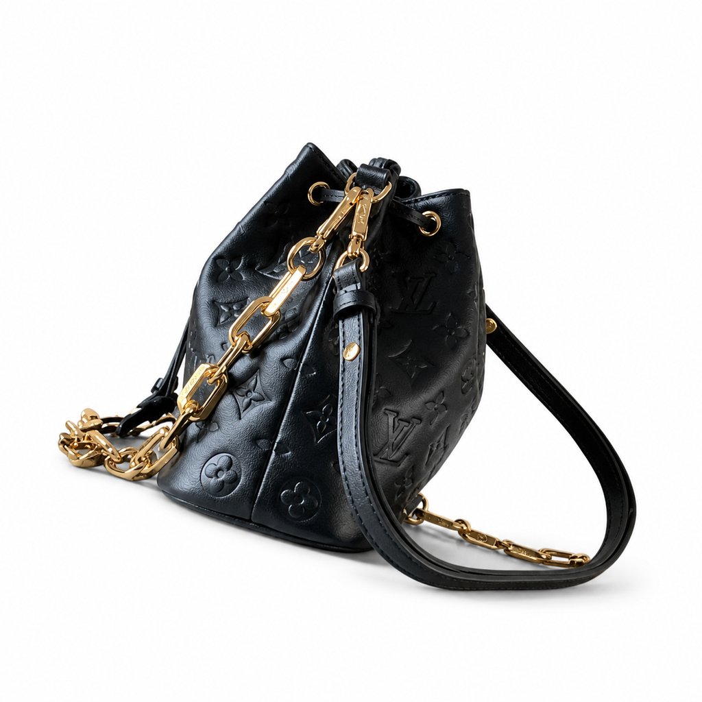 Louis Vuitton Classic Square Crossbody Bag 20×20×10cm
