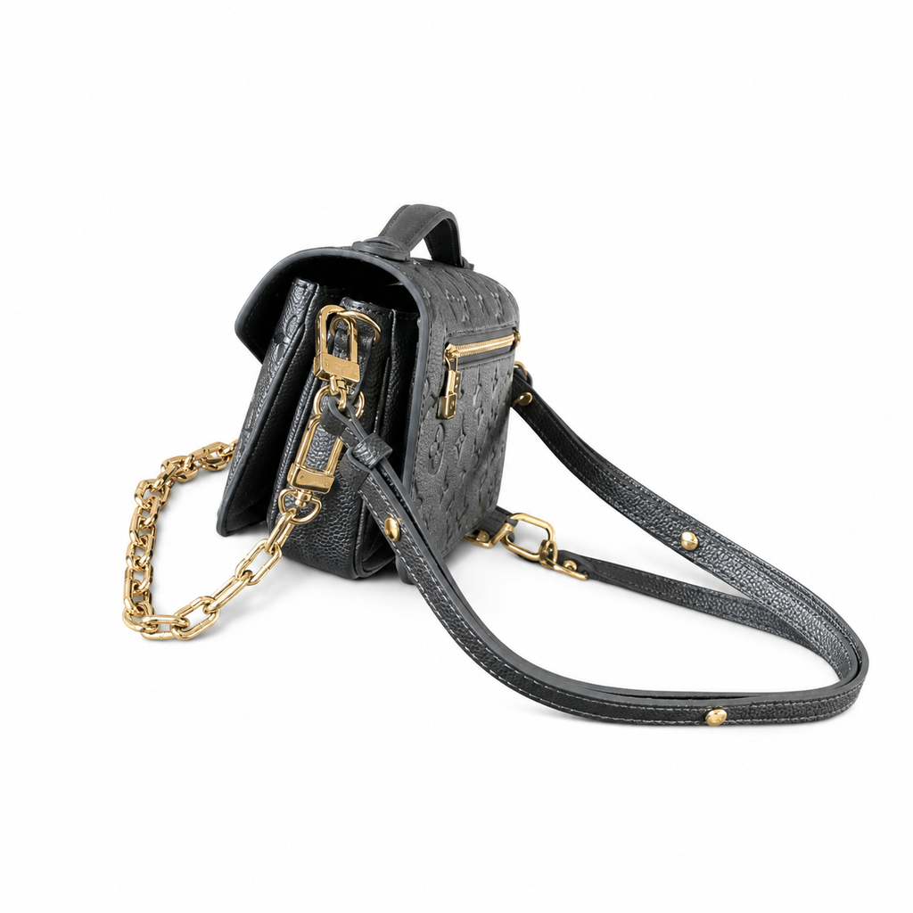 Louis Vuitton Classic Ultra-Narrow Column Crossbody Bag 13.5x6x21.5cm