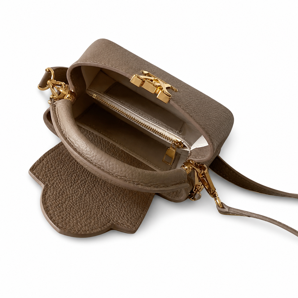 Louis Vuitton Classic Ultra-Prestige Mini Crossbody Bag 21×12×8cm