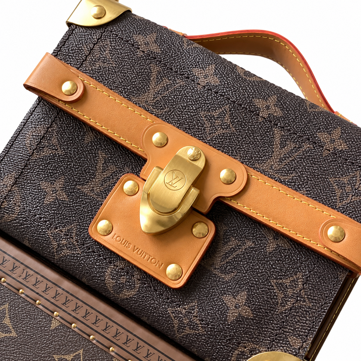 Louis Vuitton Classic Refined Square Crossbody Bag 19x15x7cm