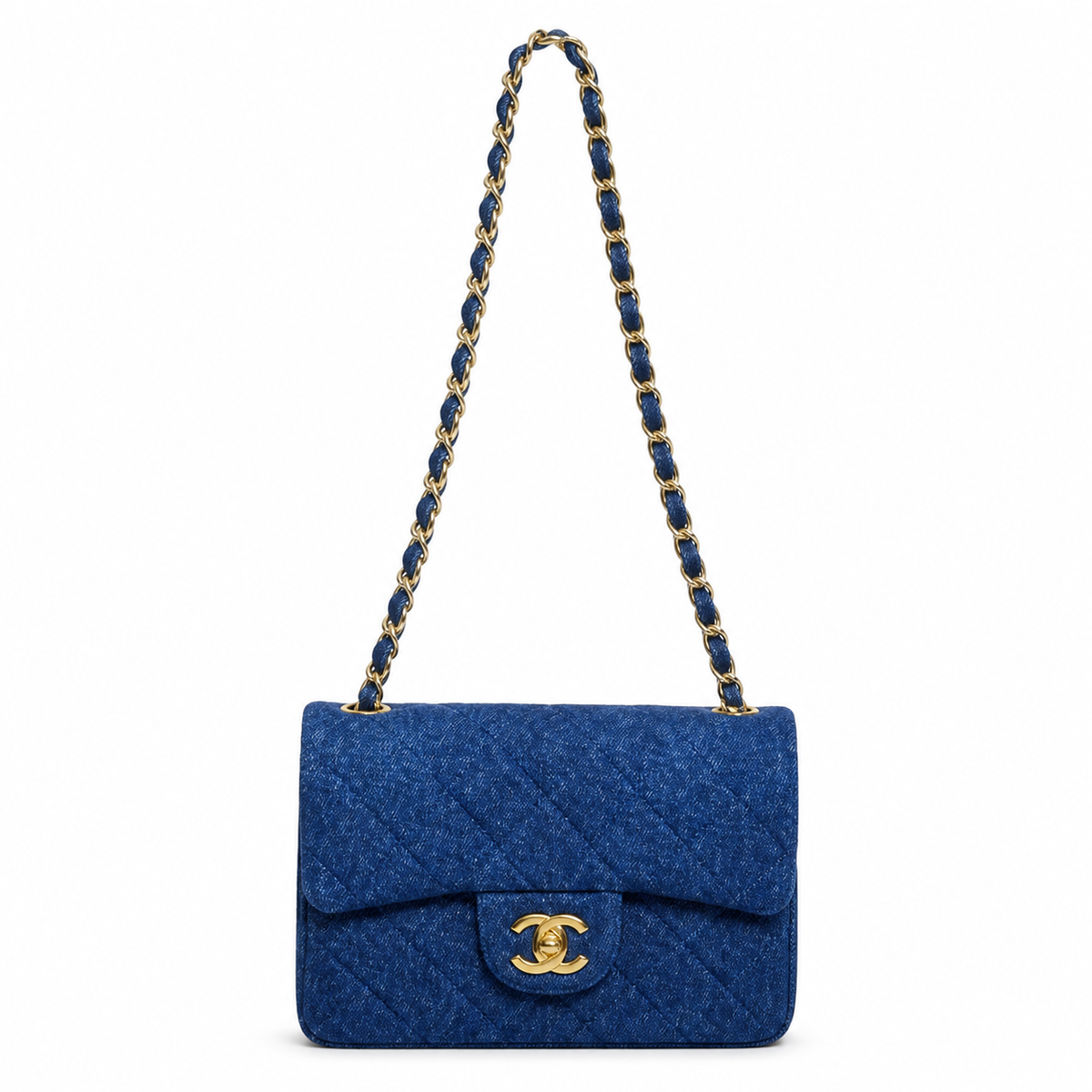 Chanel Classic Quilted Small Flap Bag | CC Hardware & Chain — 17.5cm