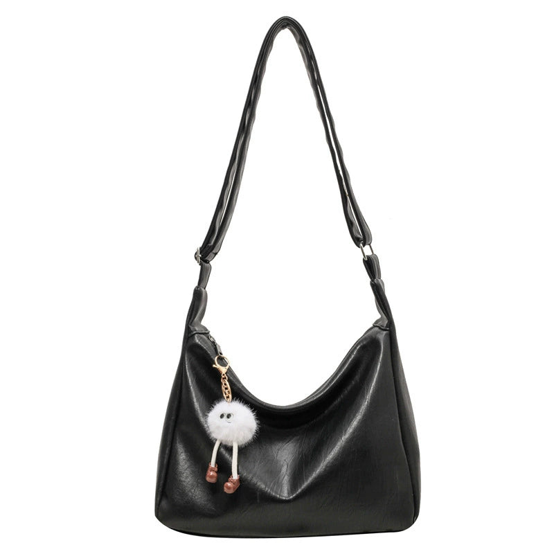 Vintage Soft Leather Shoulder Bag for Women – Large Hobo Tote with Plush Charm 27×15×9cm